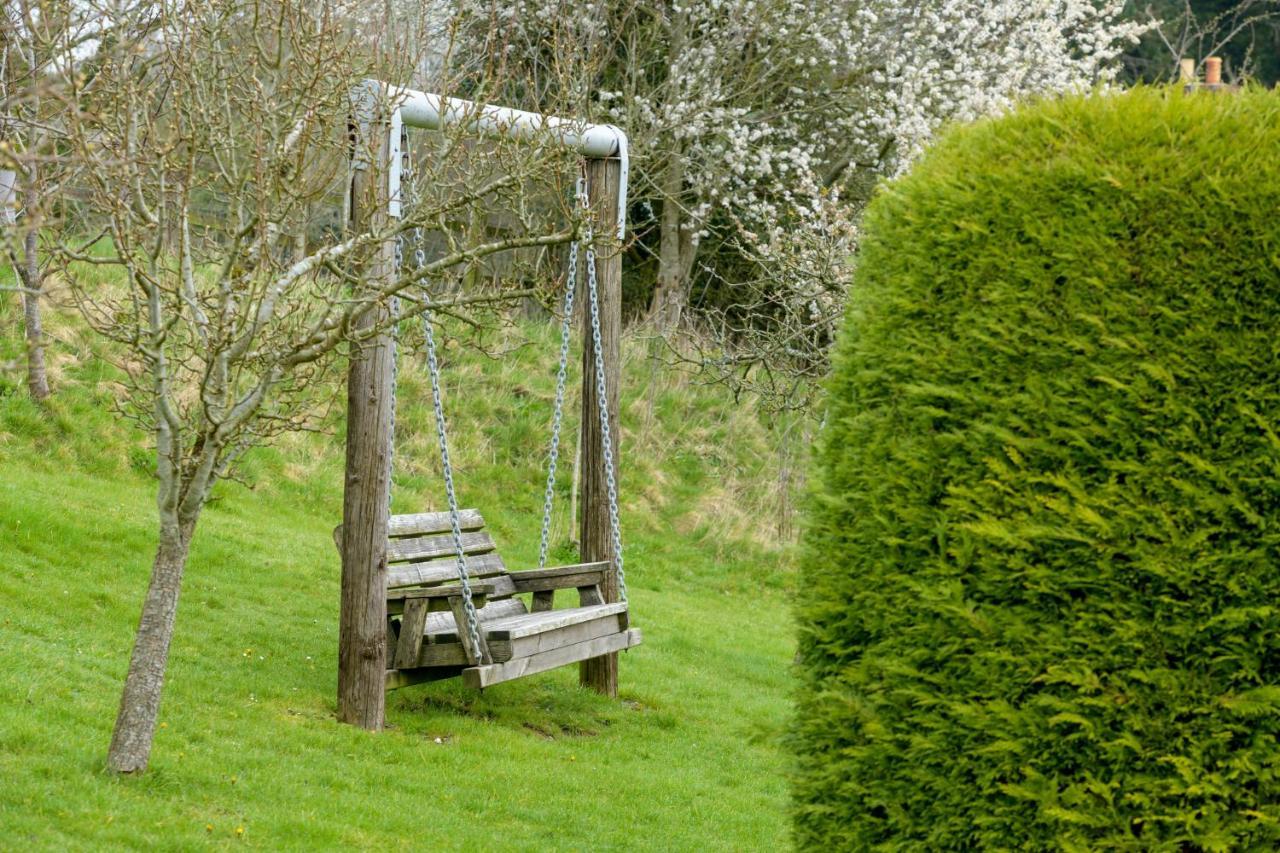 Luccombe Farm Holiday Cottages Milton Abbas Exteriör bild