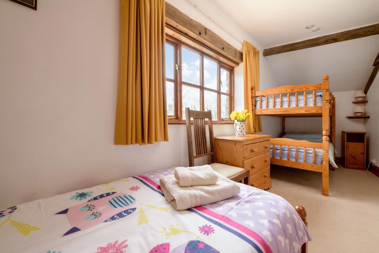 Luccombe Farm Holiday Cottages Milton Abbas Exteriör bild