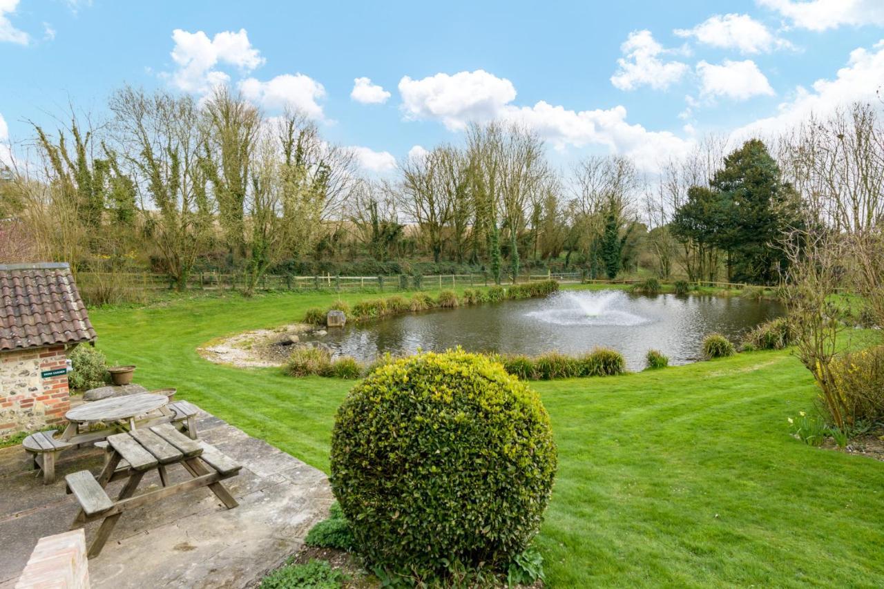 Luccombe Farm Holiday Cottages Milton Abbas Exteriör bild