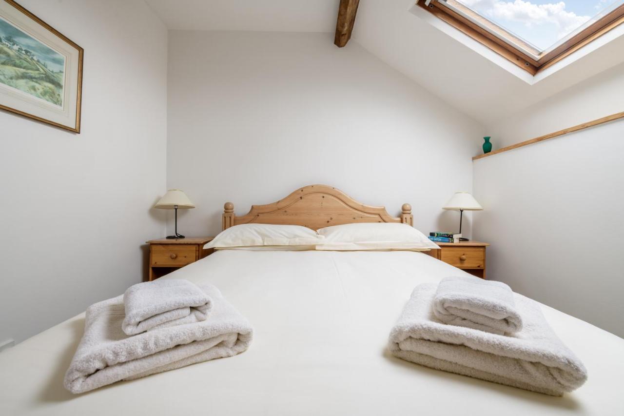 Luccombe Farm Holiday Cottages Milton Abbas Exteriör bild