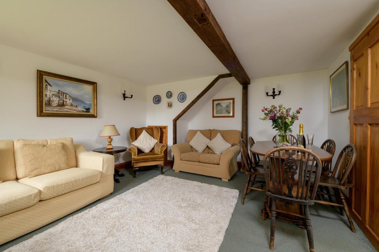 Luccombe Farm Holiday Cottages Milton Abbas Exteriör bild